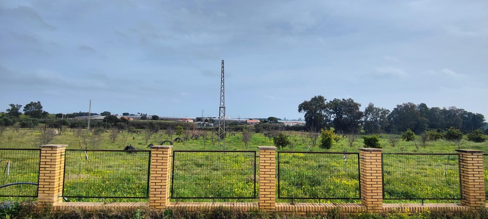 3 soveværelse Finca/Landehus til salg i Gibraleon med swimmingpool - € 295.000 (Ref: 8836677)