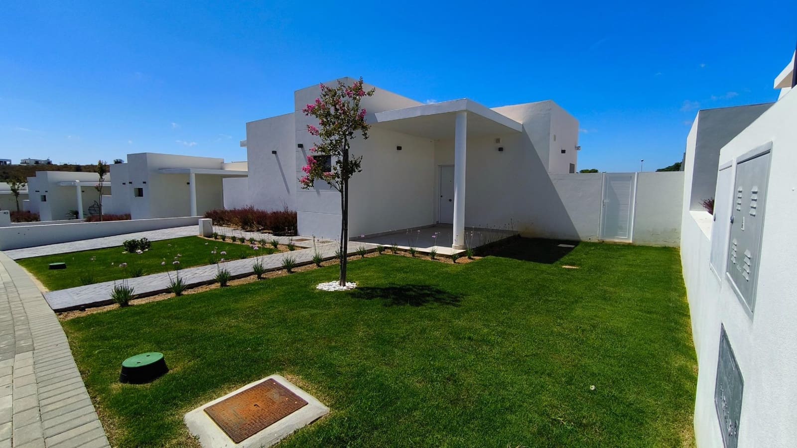 3 bedroom Villa for sale in Ayamonte with pool garage - € 363,000 (Ref: 8849560)