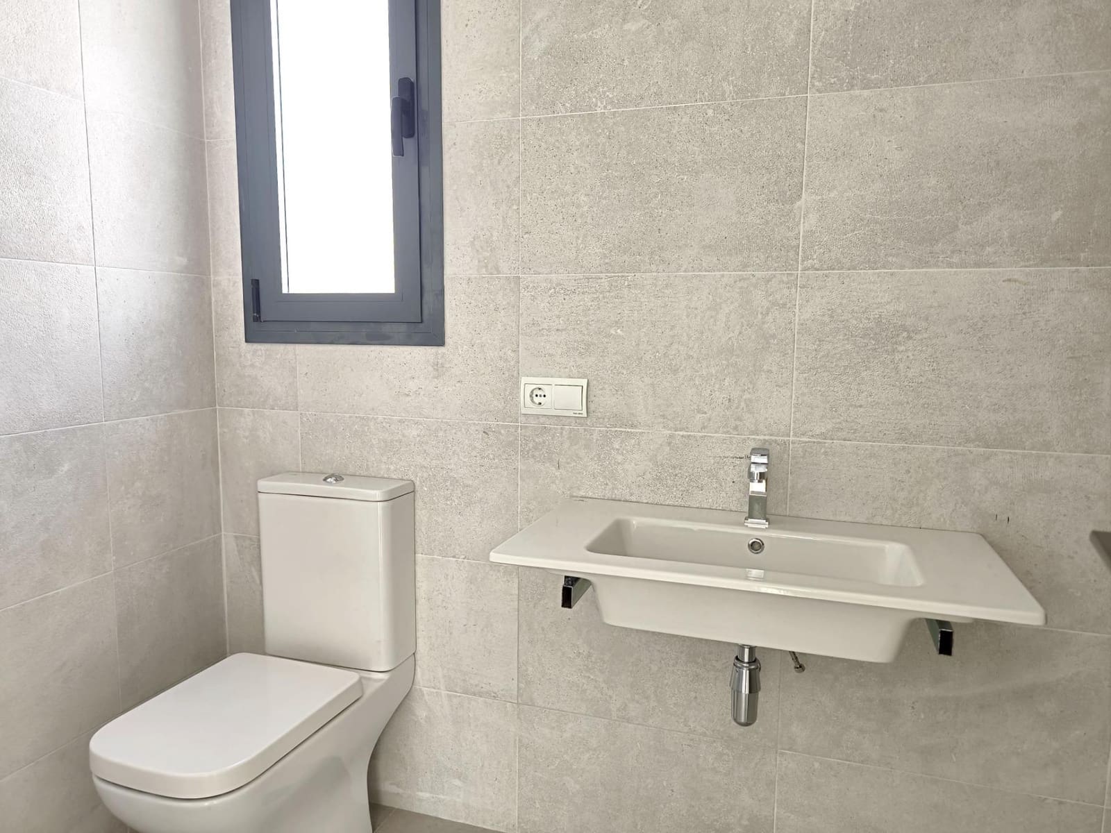 3 makuuhuone Huvila myytävänä paikassa Ayamonte mukana uima-altaan - 352 000 € (Ref: 8849561)