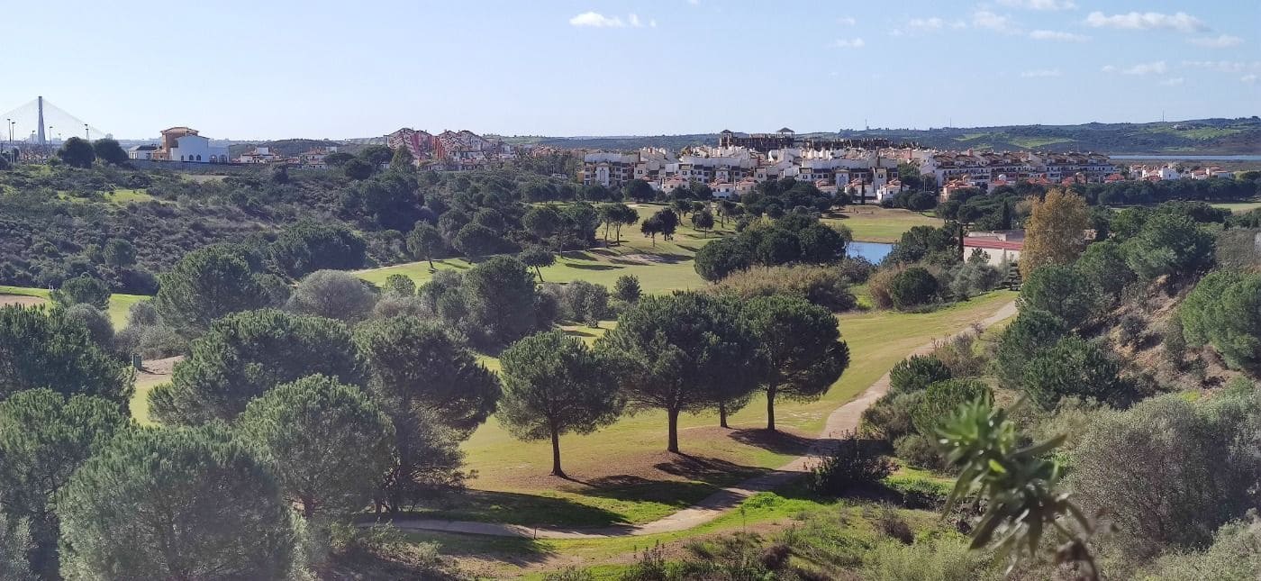 3 soveværelse Villa til salg i Ayamonte med swimmingpool garage - € 385.000 (Ref: 8849567)