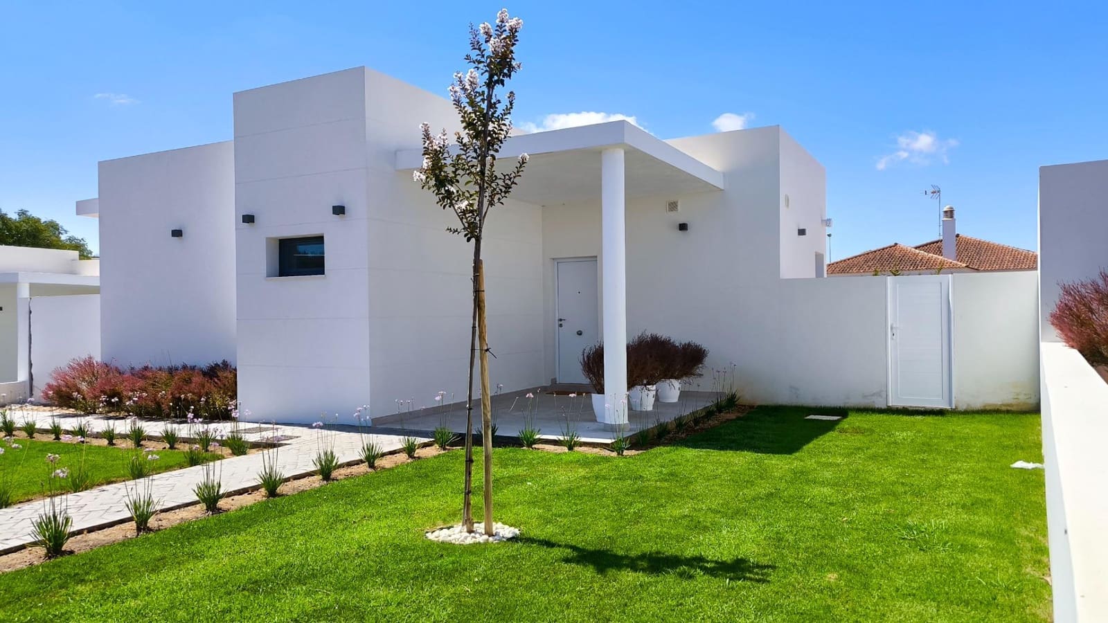 3 bedroom Villa for sale in Ayamonte with pool garage - € 374,000 (Ref: 8849568)