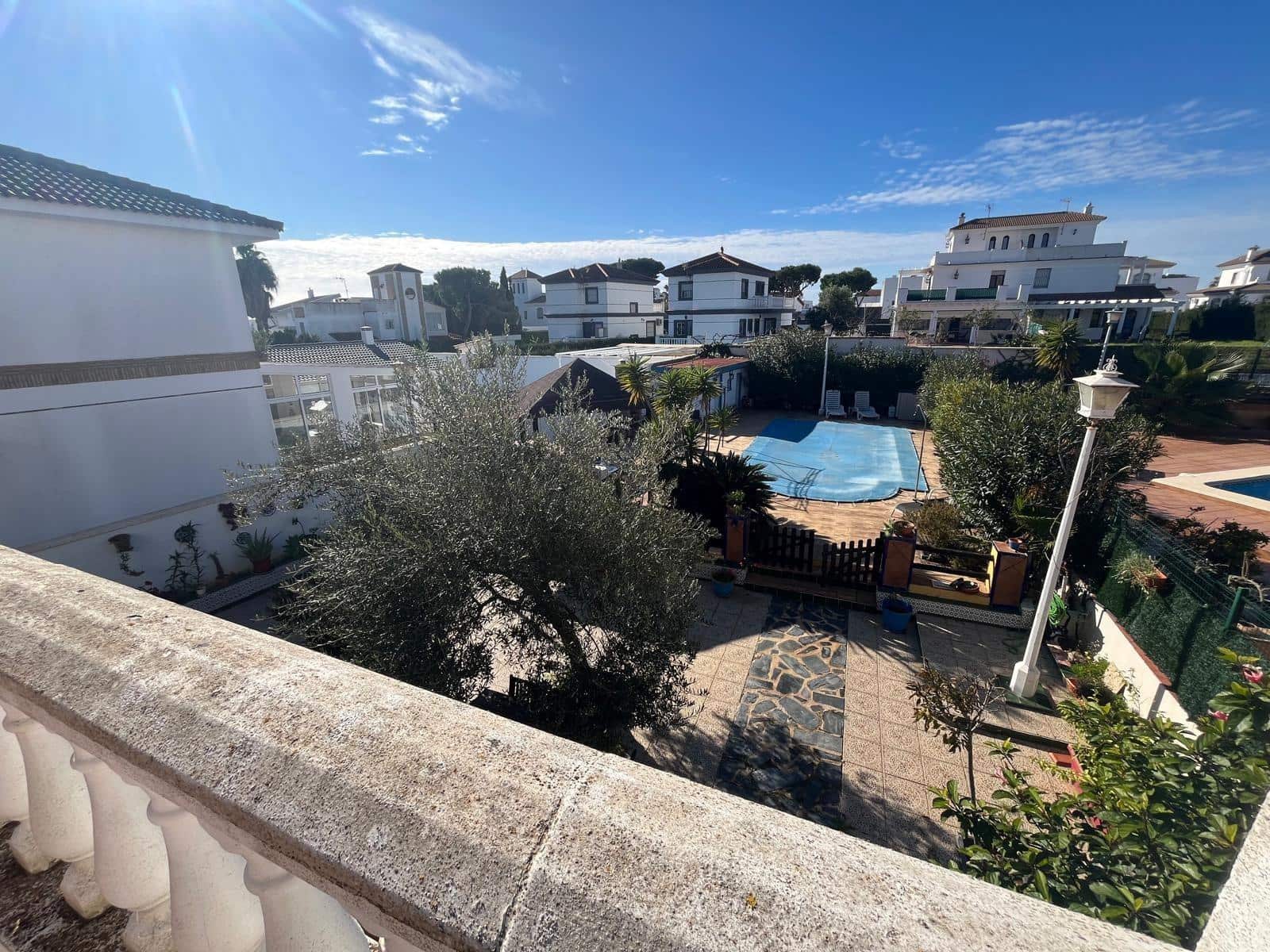 5 soveværelse Villa til salg i El Portil med swimmingpool garage - € 442.900 (Ref: 8865173)