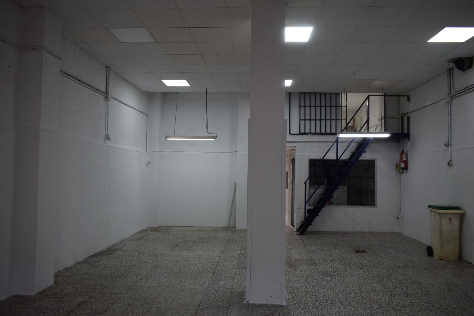 Virksomhed til salg i Huelva by - € 88.000 (Ref: 8879844)