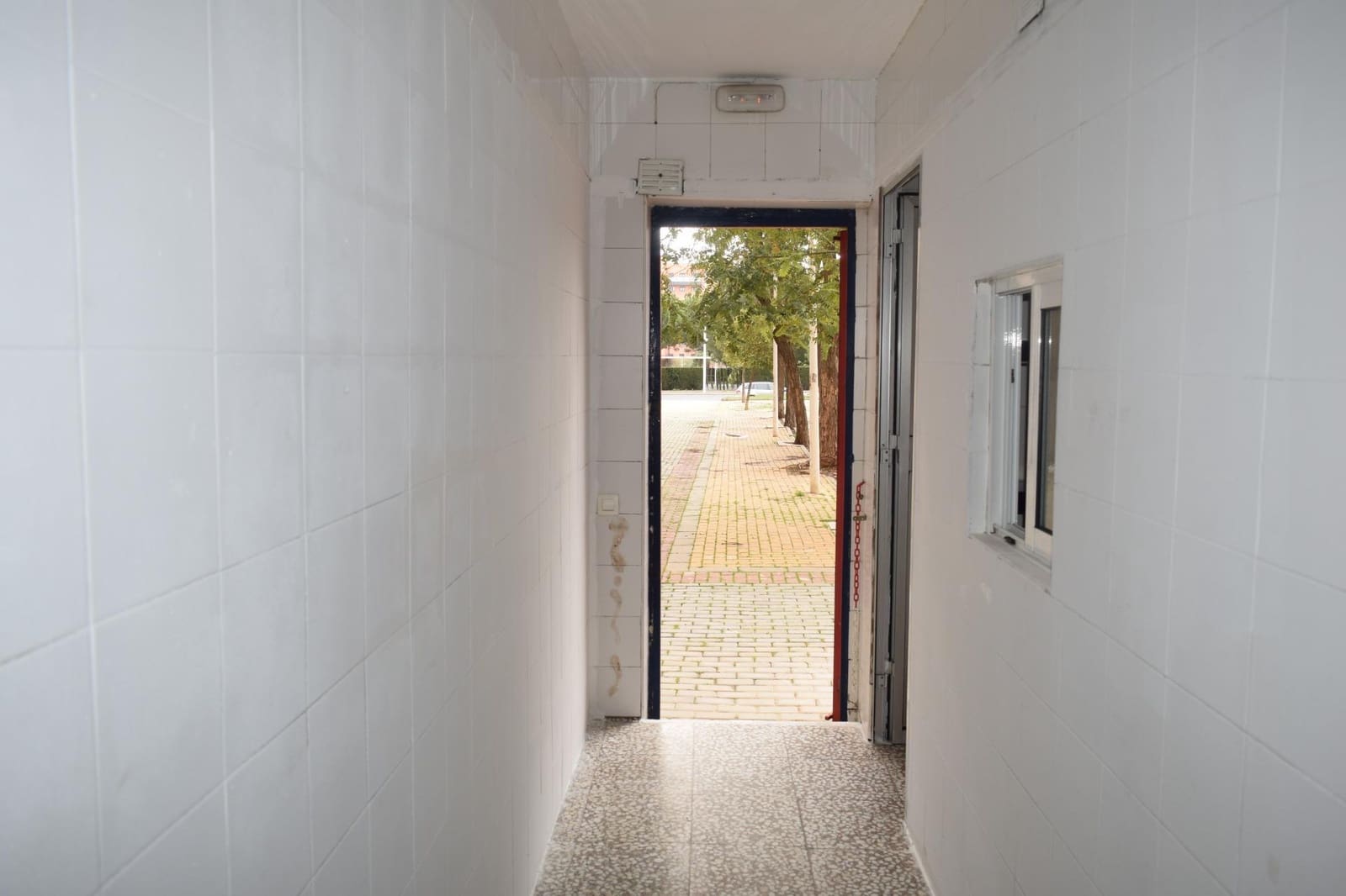 Virksomhed til salg i Huelva by - € 88.000 (Ref: 8879844)