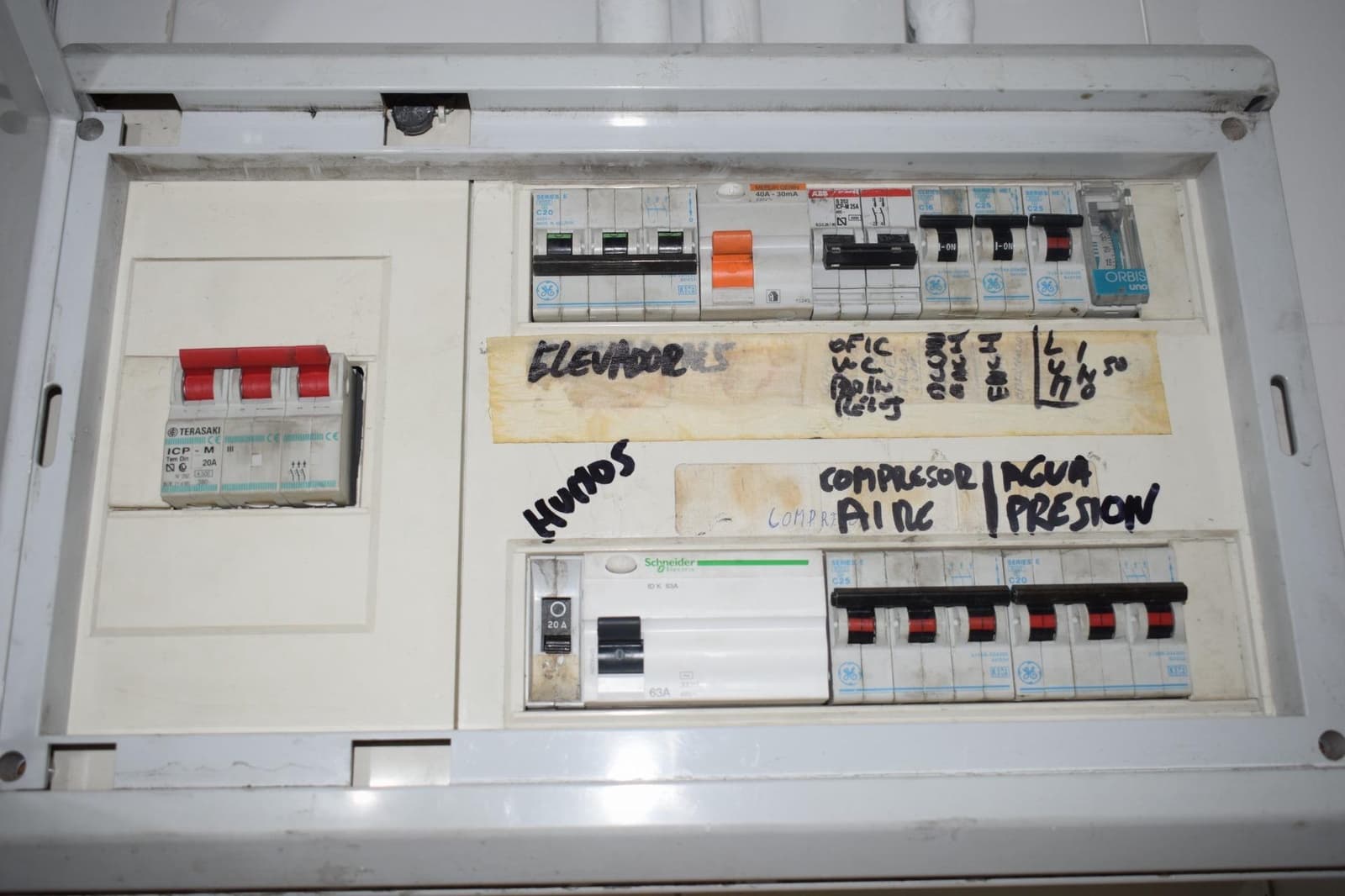 Virksomhed til salg i Huelva by - € 88.000 (Ref: 8879844)