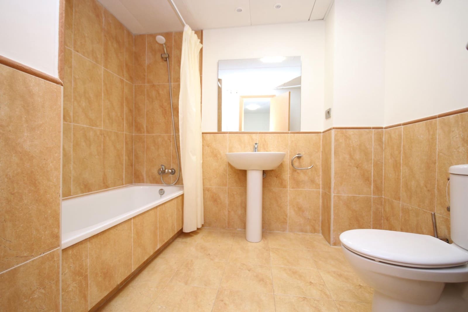 3 soveværelse Strandlejlighed til salg i Ayamonte med swimmingpool garage - € 375.000 (Ref: 8946813)