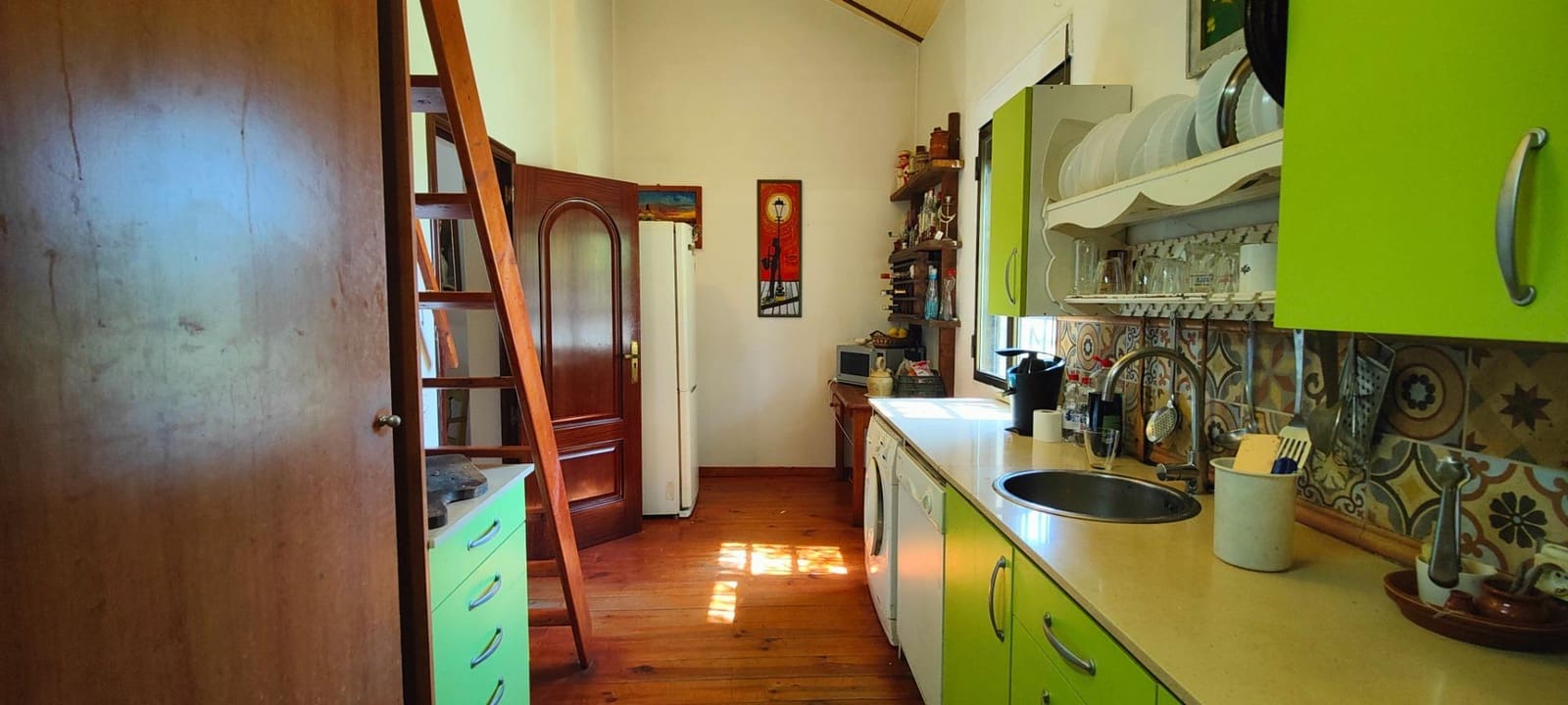 3 soveværelse Finca/Landehus til salg i Lucena del Puerto med swimmingpool - € 129.990 (Ref: 8961715)