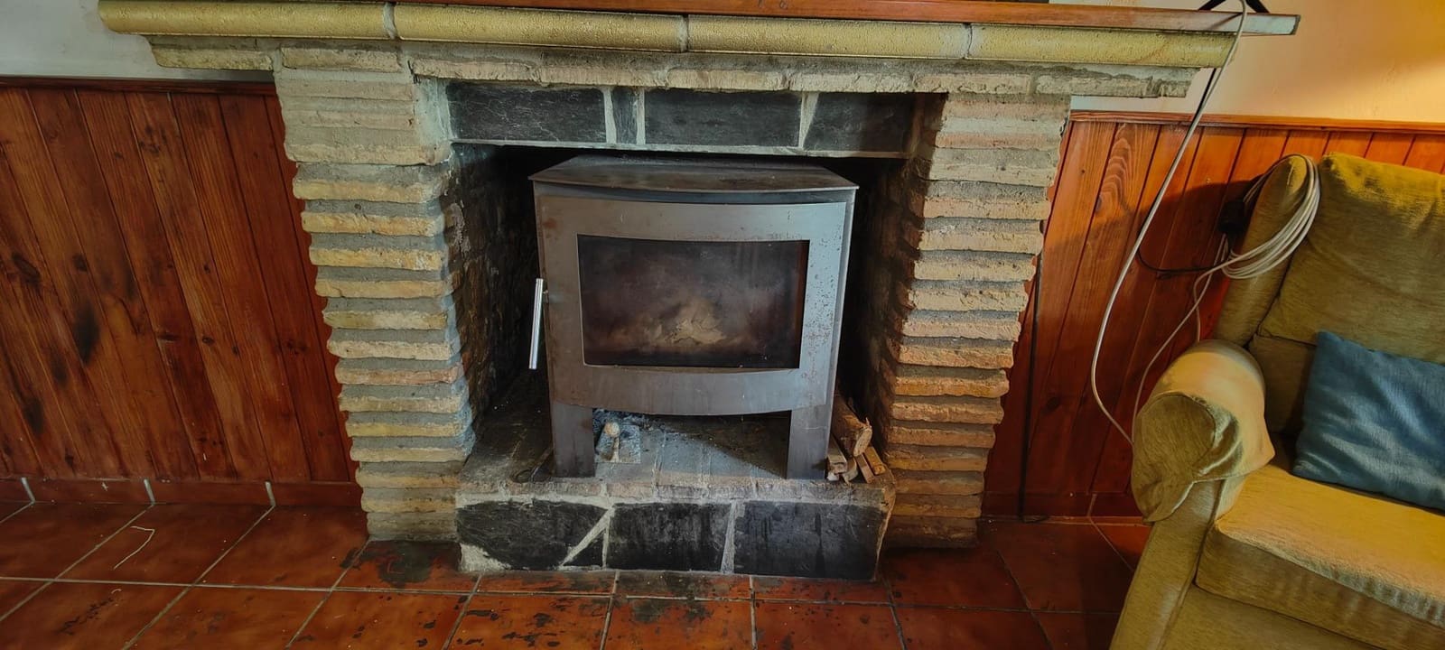 3 soveværelse Finca/Landehus til salg i Lucena del Puerto med swimmingpool - € 129.990 (Ref: 8961715)