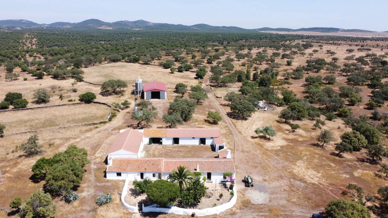 7 sypialnia Finka/Dom wiejski na sprzedaż w Villanueva de los Castillejos - 1 350 000 € (Ref: 9008160)