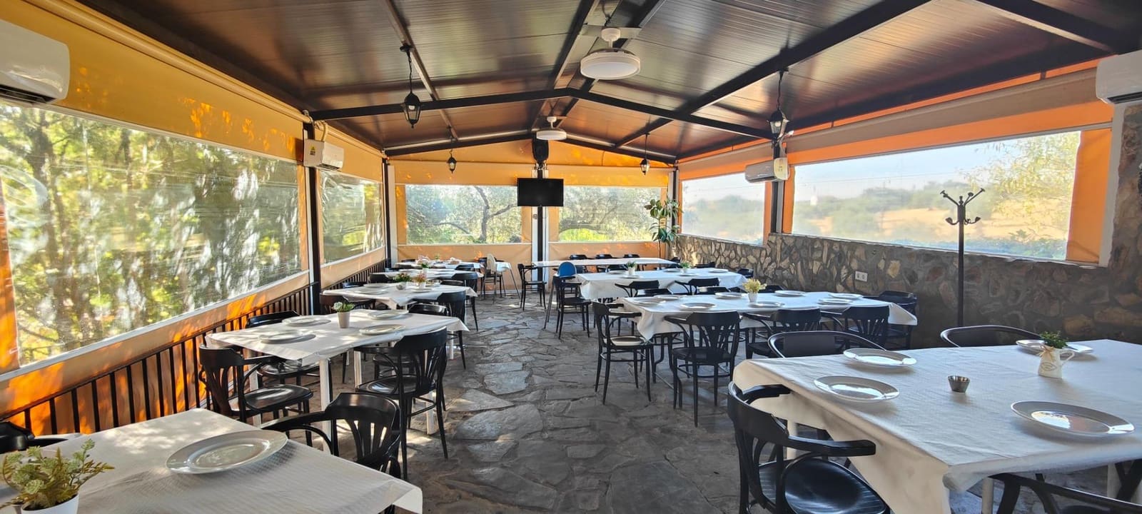 8 Zimmer Hotel zu verkaufen in Zafra mit Pool - 1.190.000 € (Ref: 9029659)