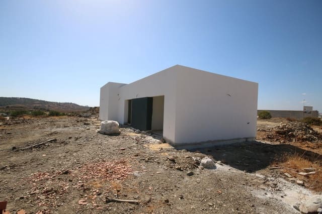 3 soveværelse Villa til salg i Ayamonte med swimmingpool - € 450.000 (Ref: 9051147)