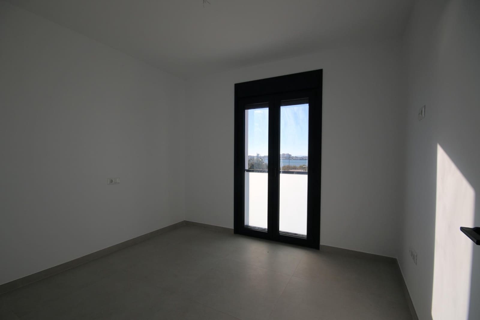 3 soveværelse Villa til salg i Ayamonte med garage - € 280.000 (Ref: 9057708)