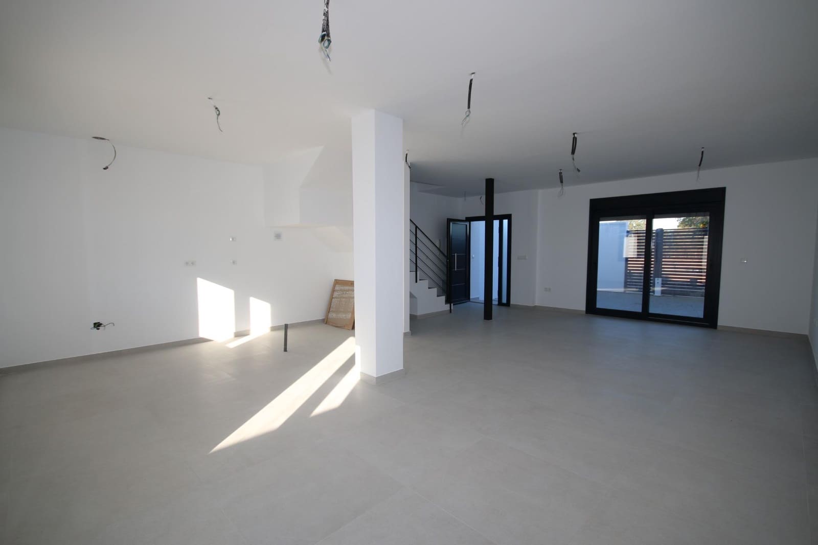 3 soveværelse Villa til salg i Ayamonte med garage - € 280.000 (Ref: 9057708)