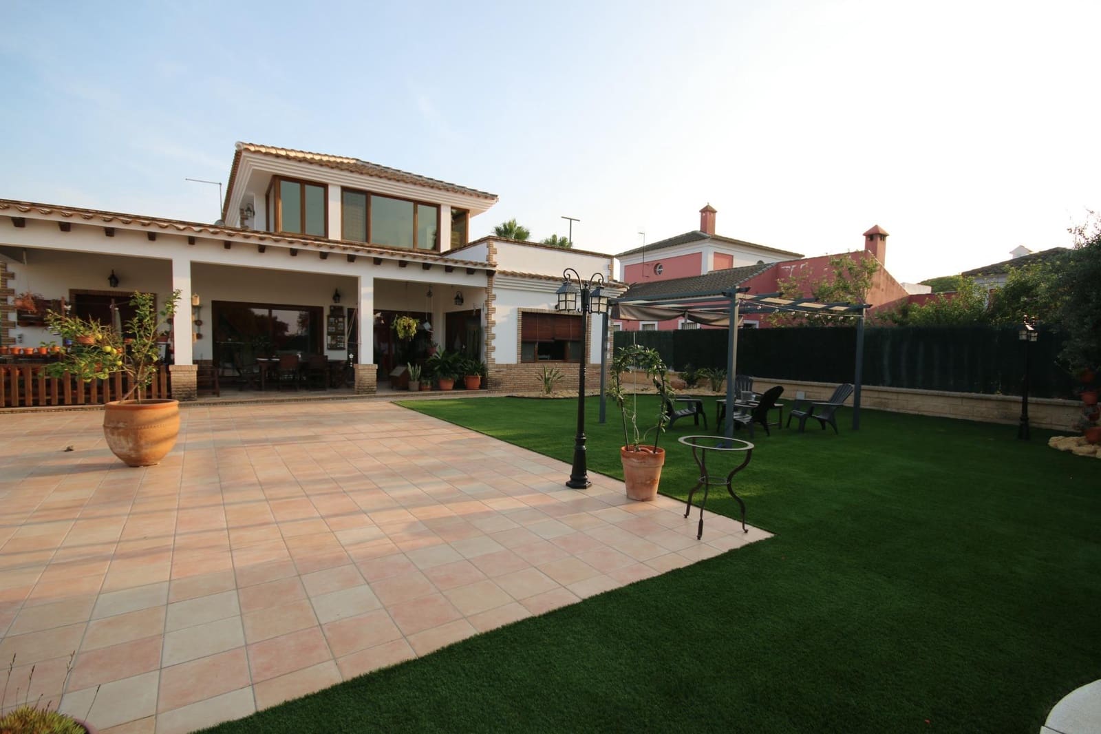 4 soveværelse Villa til salg i Lepe med swimmingpool garage - € 480.000 (Ref: 9059489)