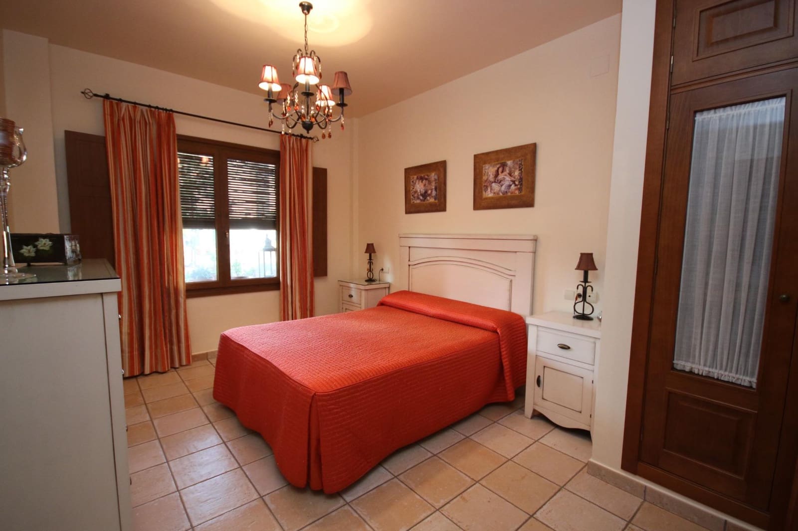 4 soveværelse Villa til salg i Lepe med swimmingpool garage - € 480.000 (Ref: 9059489)