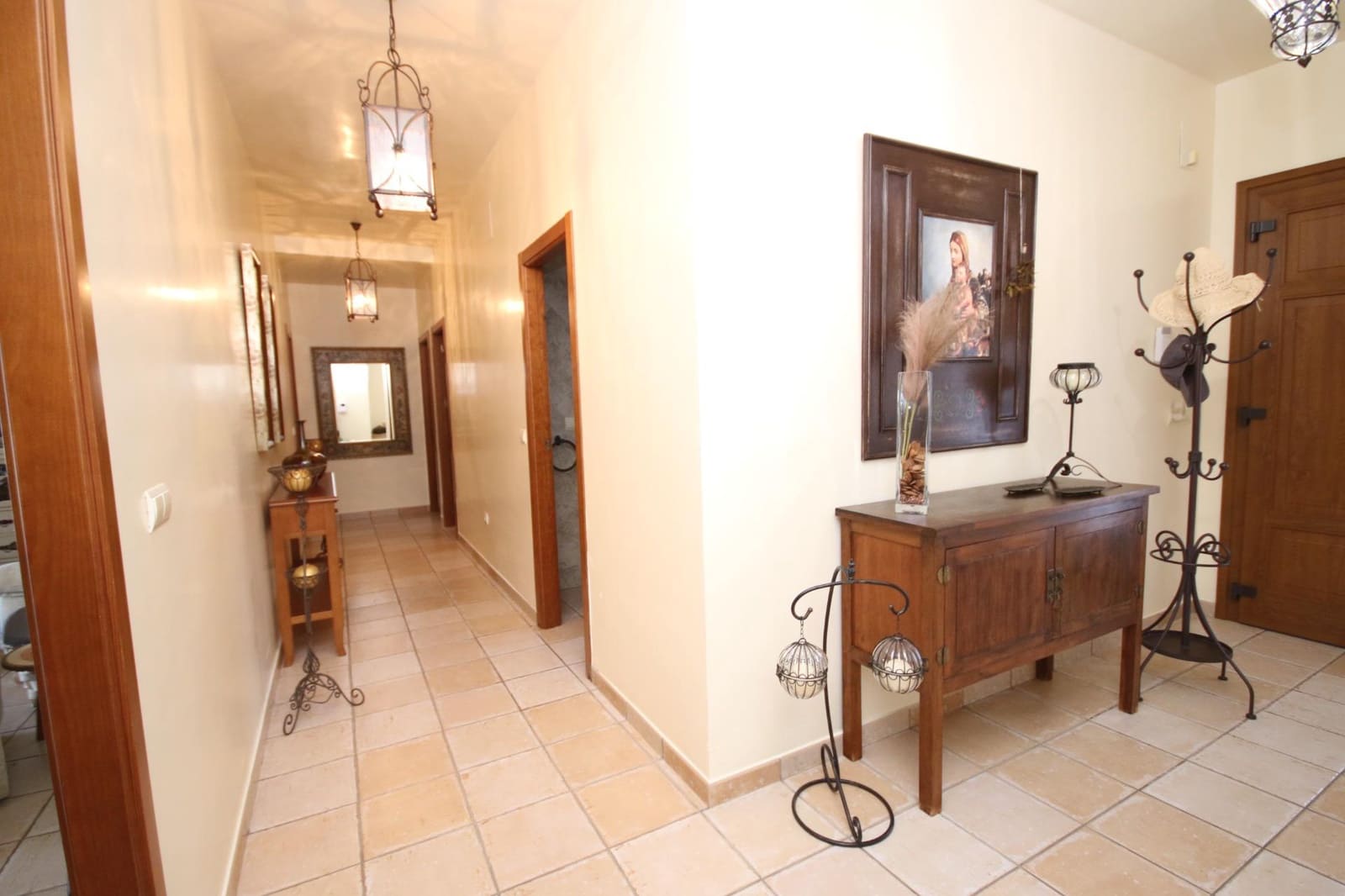 4 soveværelse Villa til salg i Lepe med swimmingpool garage - € 480.000 (Ref: 9059489)