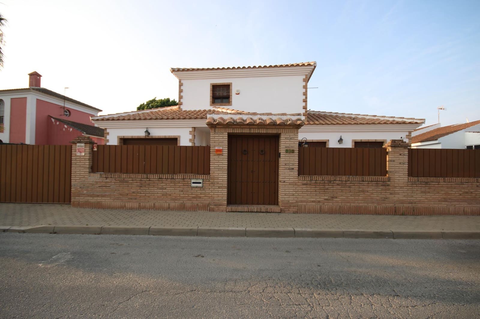 4 soveværelse Villa til salg i Lepe med swimmingpool garage - € 480.000 (Ref: 9059489)