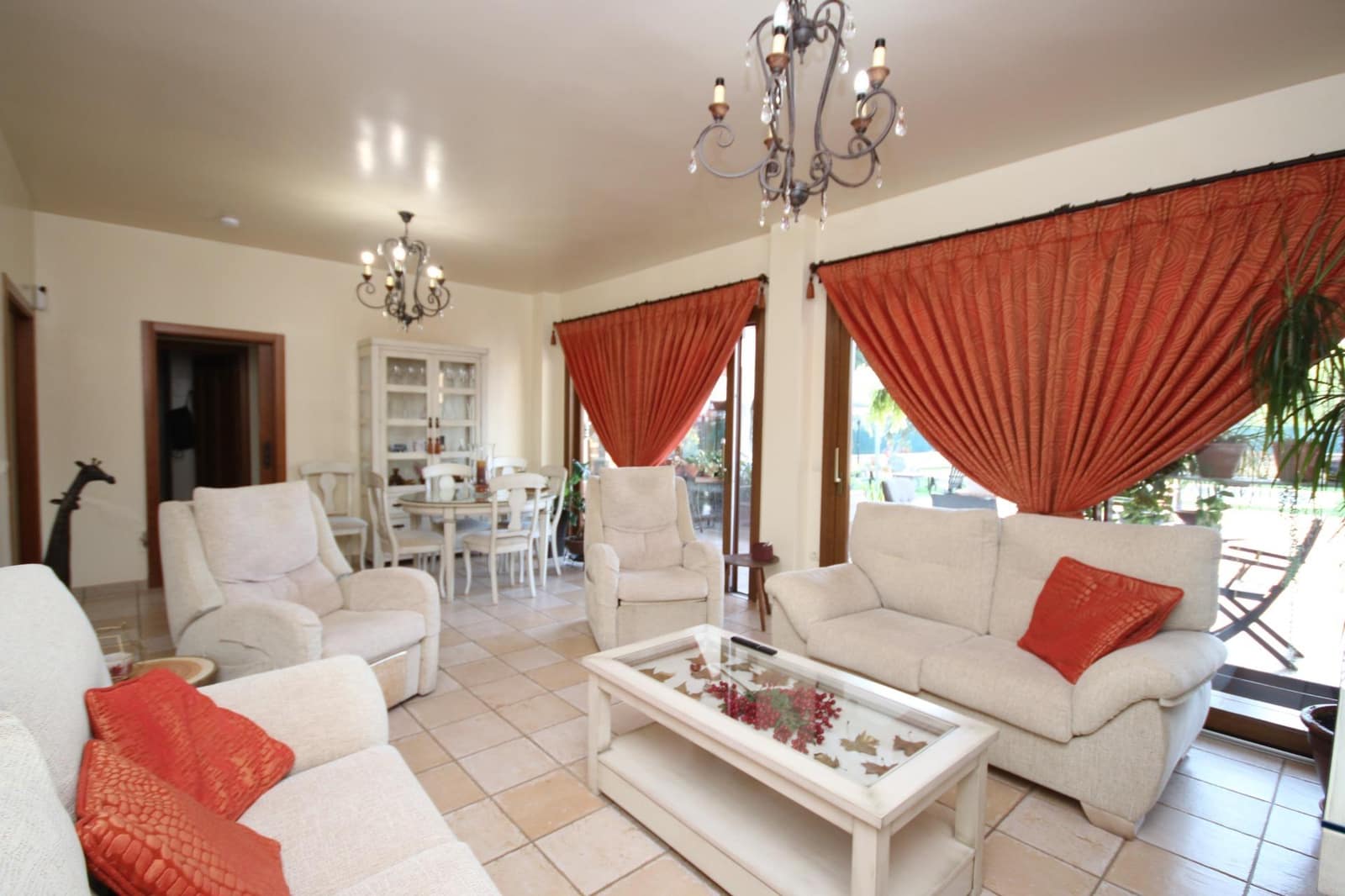 4 soveværelse Villa til salg i Lepe med swimmingpool garage - € 480.000 (Ref: 9059489)