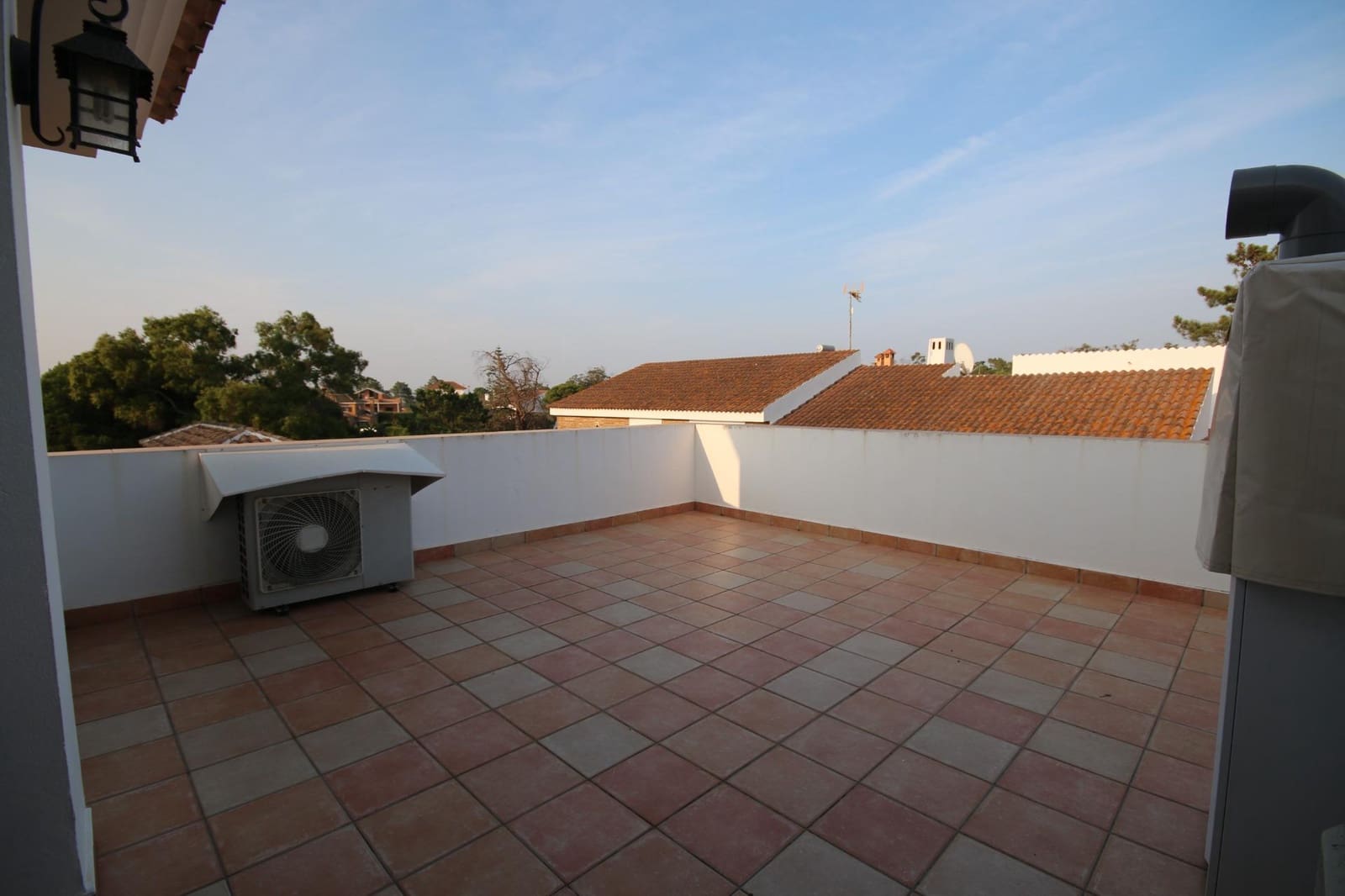 4 soveværelse Villa til salg i Lepe med swimmingpool garage - € 480.000 (Ref: 9059489)