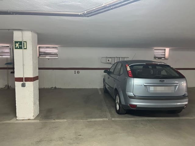 Garage til salg i Punta Umbría - € 15.000 (Ref: 9147295)