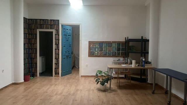Erhverv til leje i Huelva by - € 500 (Ref: 9147296)