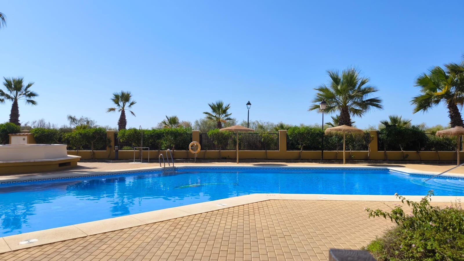 2 soveværelse Lejlighed til salg i Ayamonte med swimmingpool - € 219.000 (Ref: 9154077)