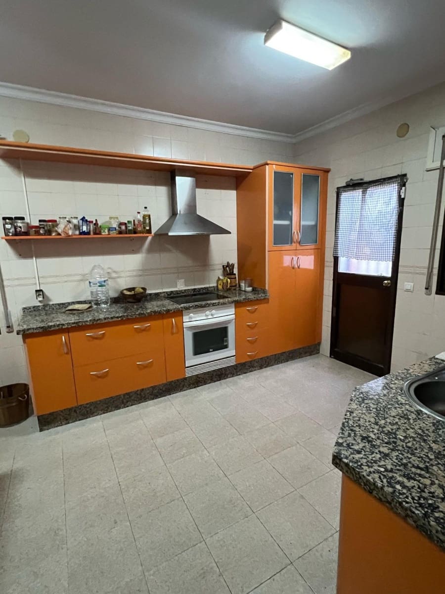 3 soverom Villa til salgs i Ayamonte med svømmebasseng garasje - € 255 000 (Ref: 9162374)