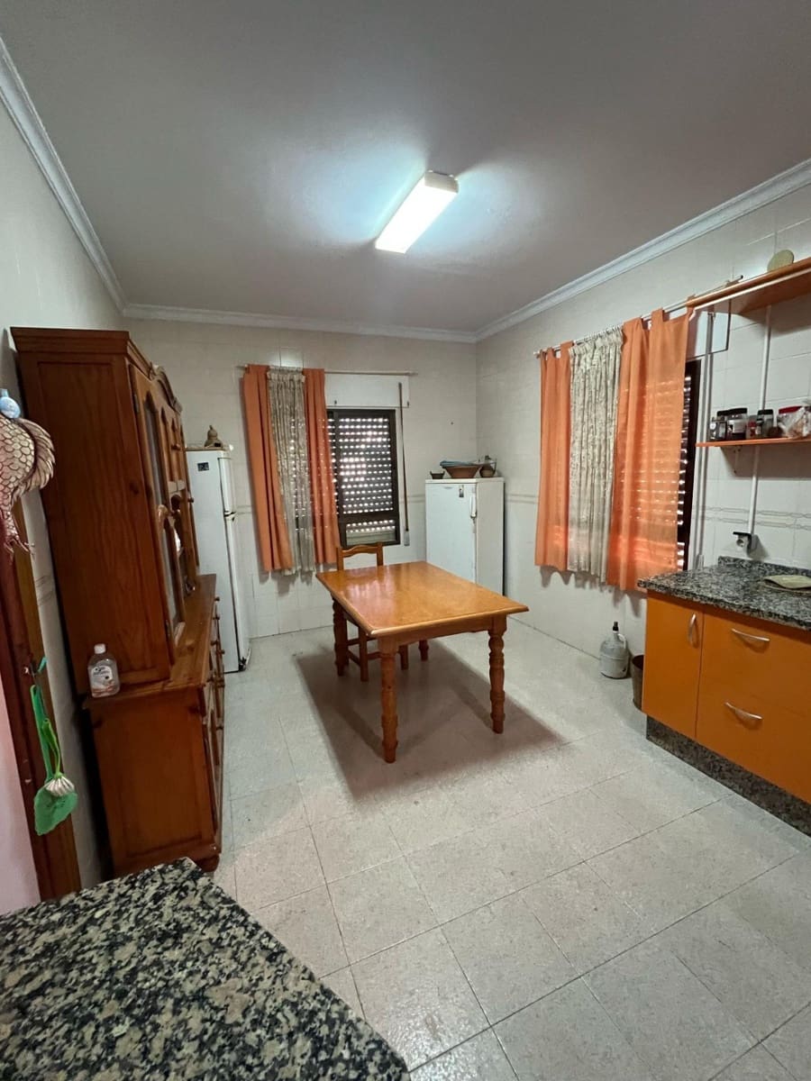 3 soverom Villa til salgs i Ayamonte med svømmebasseng garasje - € 255 000 (Ref: 9162374)