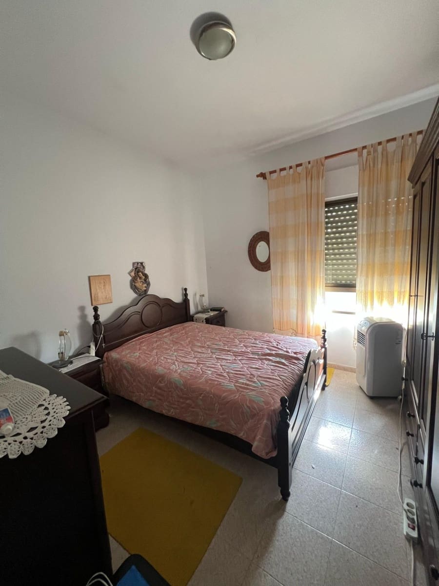 3 soverom Villa til salgs i Ayamonte med svømmebasseng garasje - € 255 000 (Ref: 9162374)