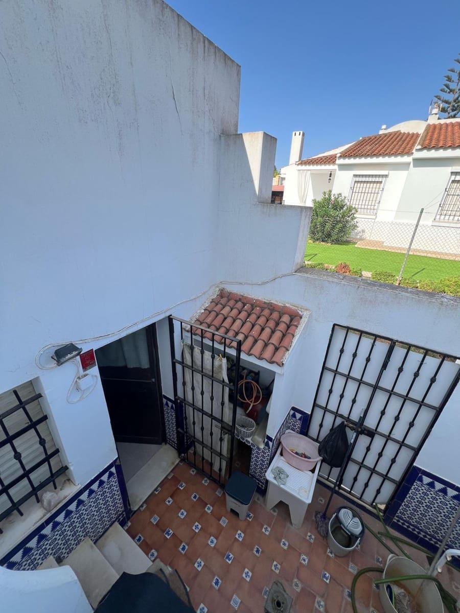 3 soverom Villa til salgs i Ayamonte med svømmebasseng garasje - € 255 000 (Ref: 9162374)