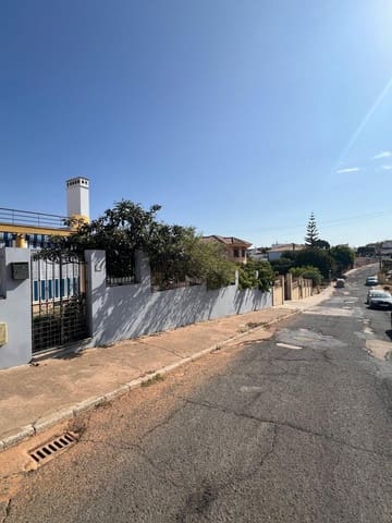 3 soverom Villa til salgs i Ayamonte med svømmebasseng garasje - € 255 000 (Ref: 9162374)