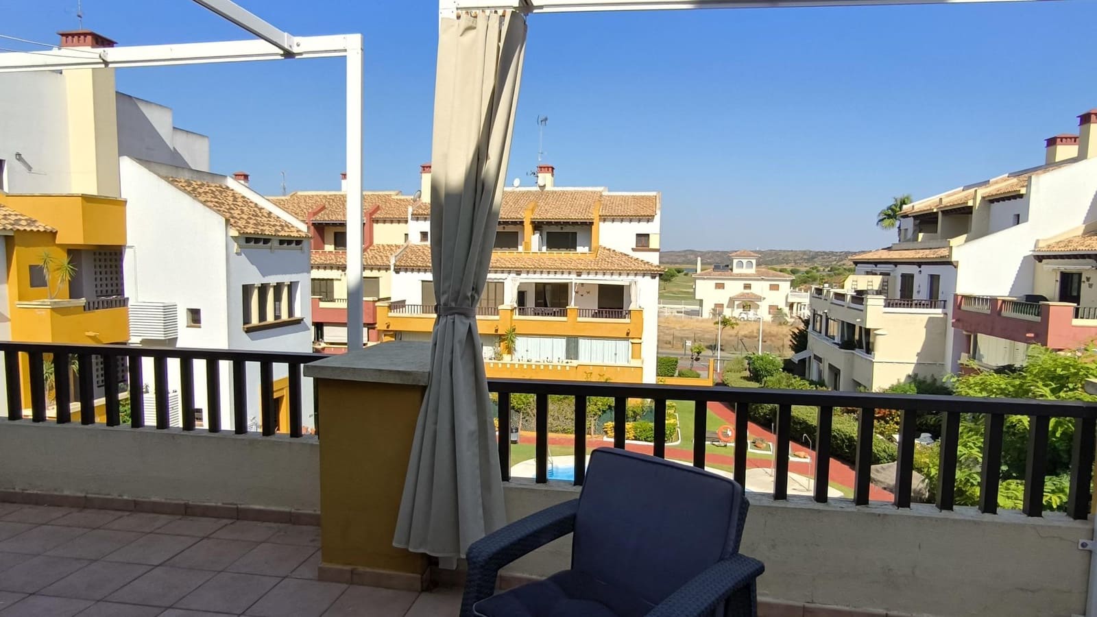 3 soverom Penthouse til salgs i Ayamonte med svømmebasseng - € 185 000 (Ref: 9174602)