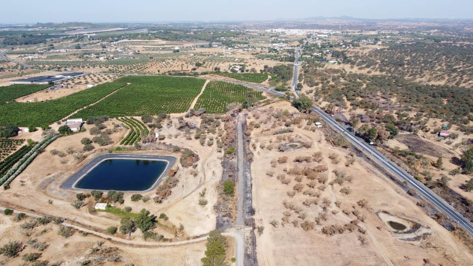 3 soveværelse Finca/Landehus til salg i San Bartolome de la Torre - € 200.000 (Ref: 9185535)