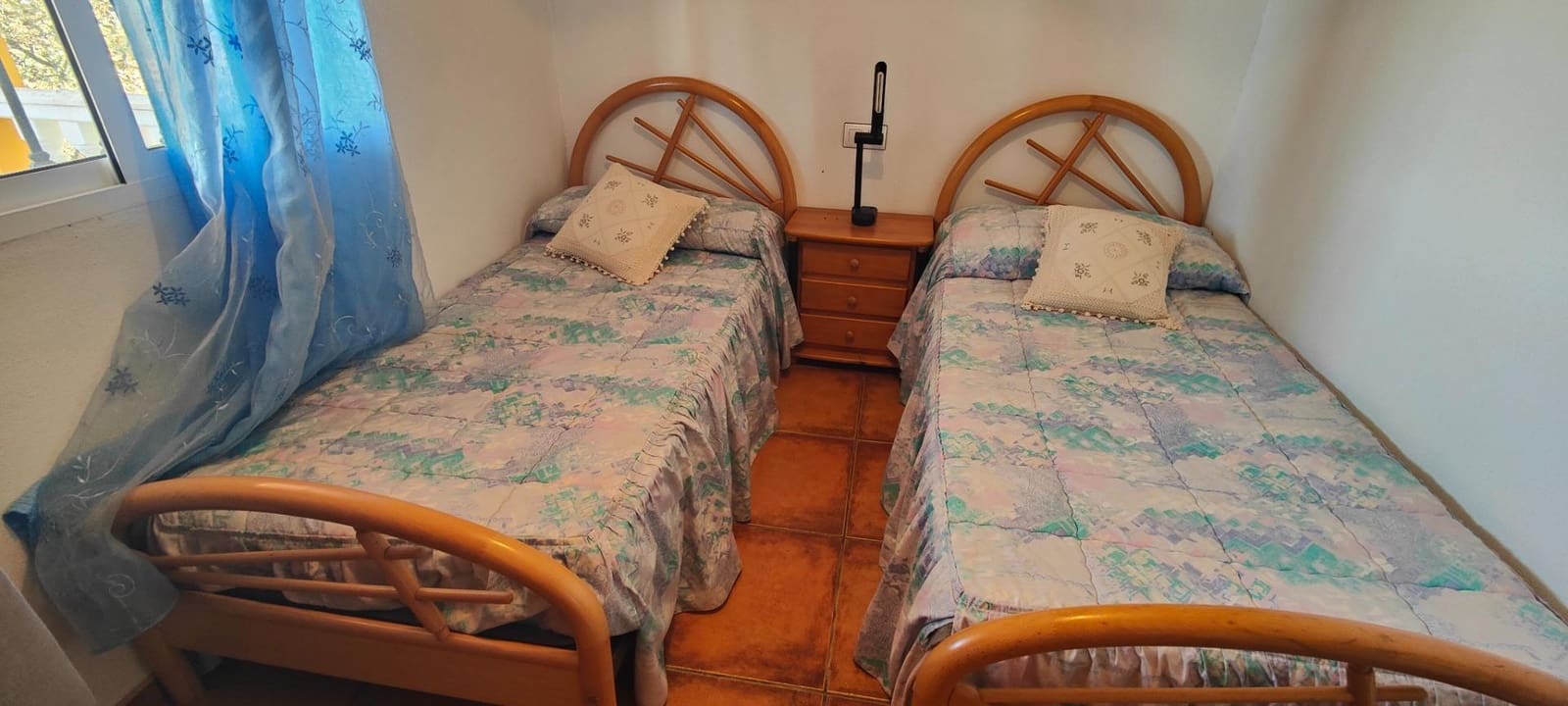 Finca/Casa Rural de 3 habitaciones en San Bartolomé de la Torre en venta - 200.000 € (Ref: 9185535)