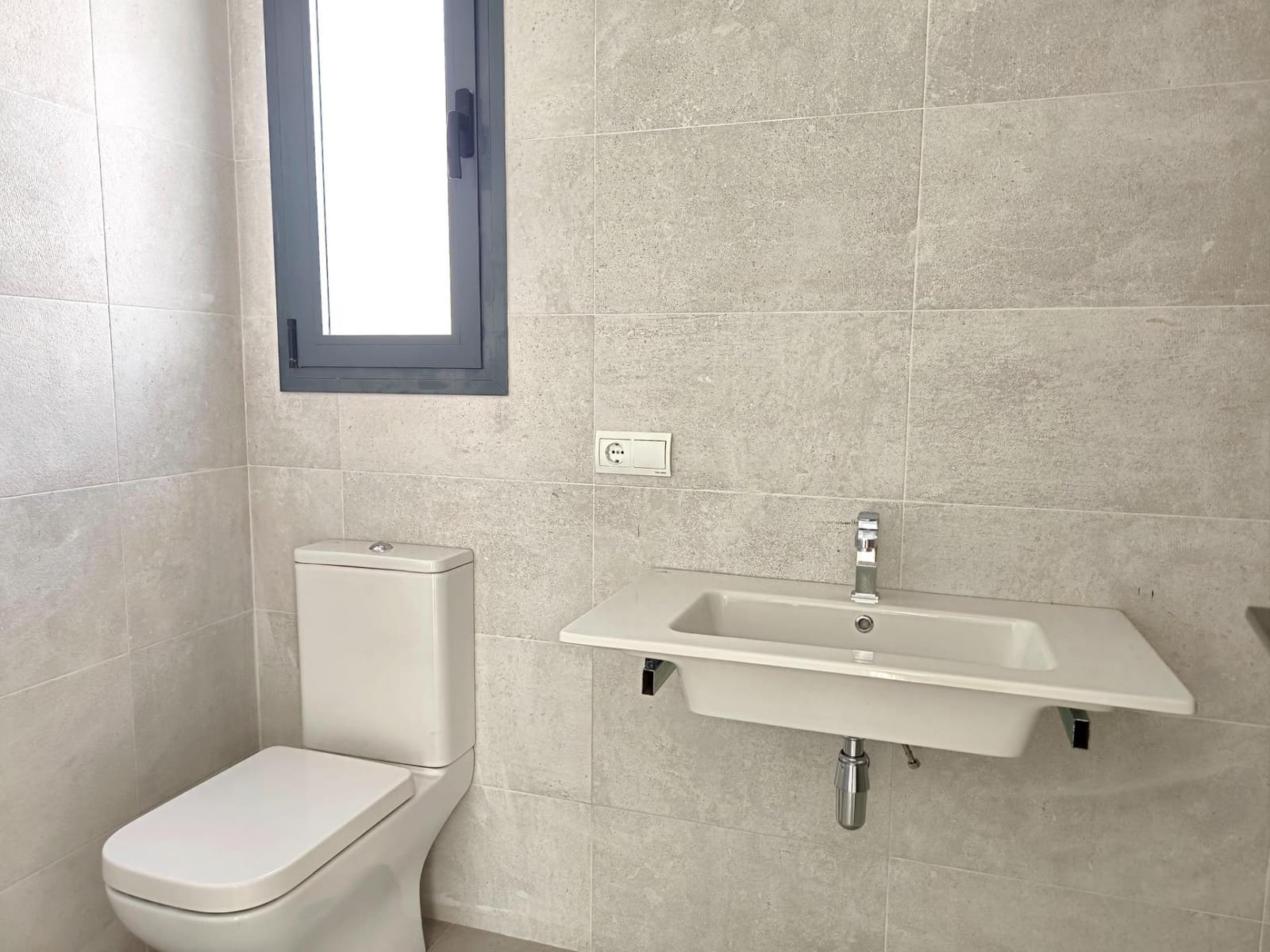 3 soveværelse Villa til salg i Ayamonte med swimmingpool garage - € 310.000 (Ref: 9226825)