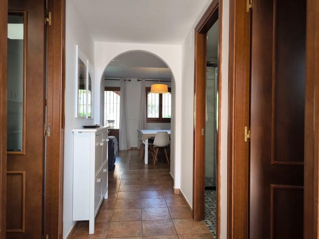 2 slaapkamer Rijtjeshuis te koop in Ayamonte met zwembad - € 210.000 (Ref: 9236552)