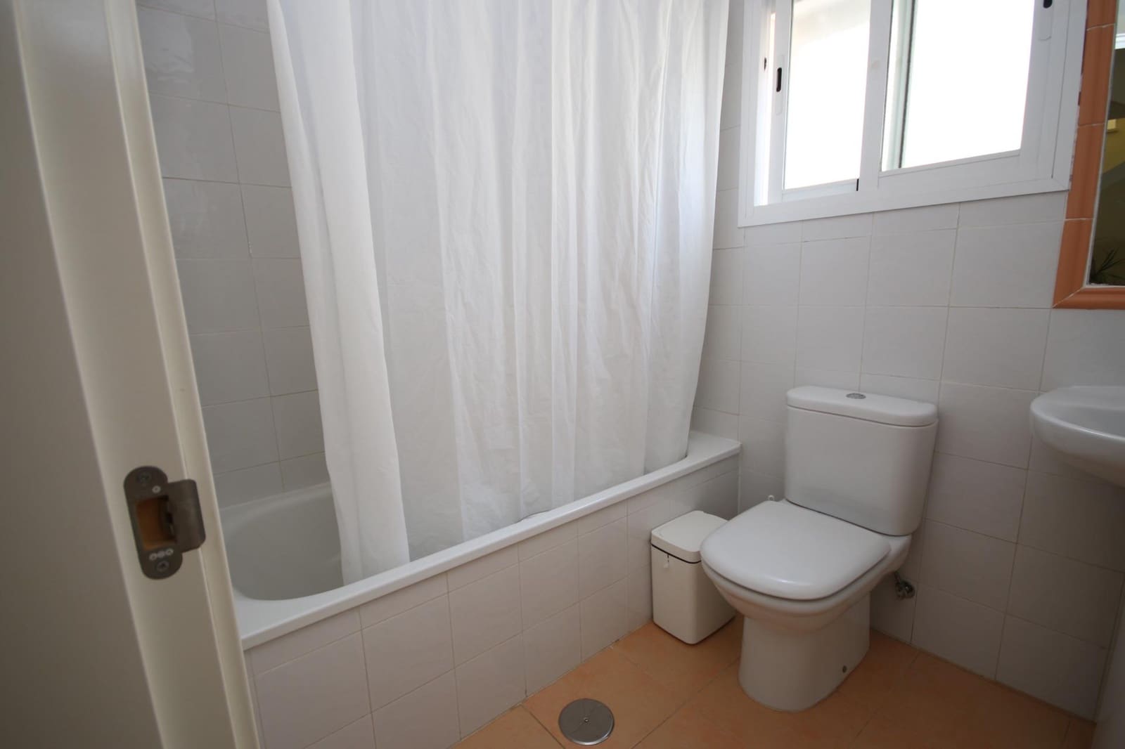 3 slaapkamer Rijtjeshuis te koop in Ayamonte met zwembad - € 239.000 (Ref: 9312970)