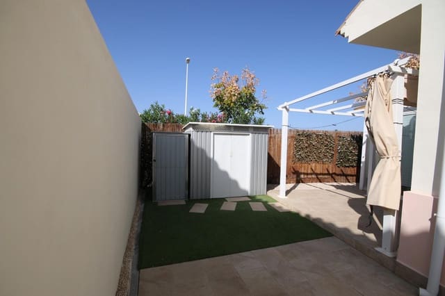 3 slaapkamer Rijtjeshuis te koop in Ayamonte met zwembad - € 239.000 (Ref: 9312970)