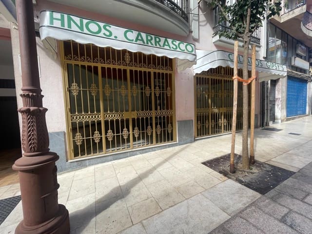 Commercial for sale in Huelva city - € 400,000 (Ref: 9347443)