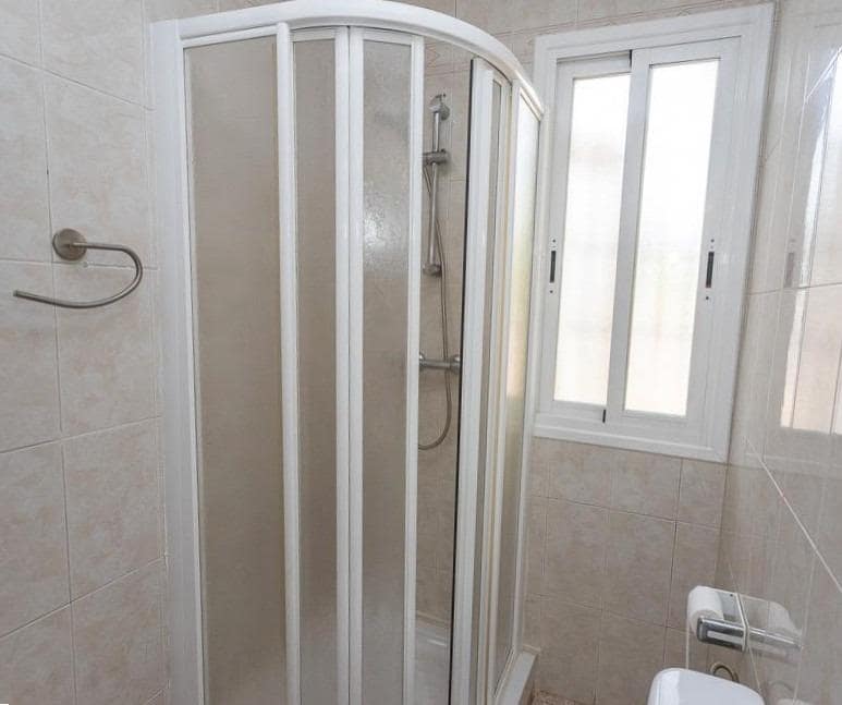 6 soverom Villa til salgs i Caceres by med svømmebasseng garasje - € 333 000 (Ref: 9367683)