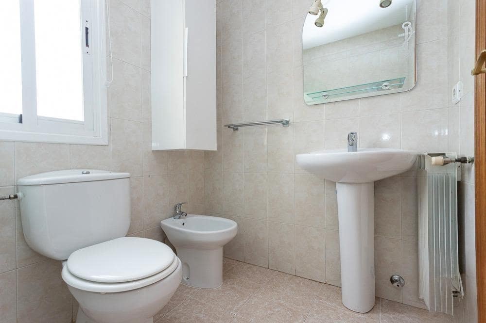 6 soverom Villa til salgs i Caceres by med svømmebasseng garasje - € 333 000 (Ref: 9367683)