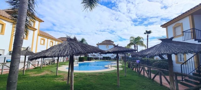 2 bedroom Apartment for sale in Lepe with pool garage - € 192,500 (Ref: 9374387)