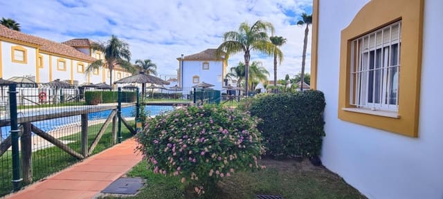 2 bedroom Apartment for sale in Lepe with pool garage - € 192,500 (Ref: 9374387)