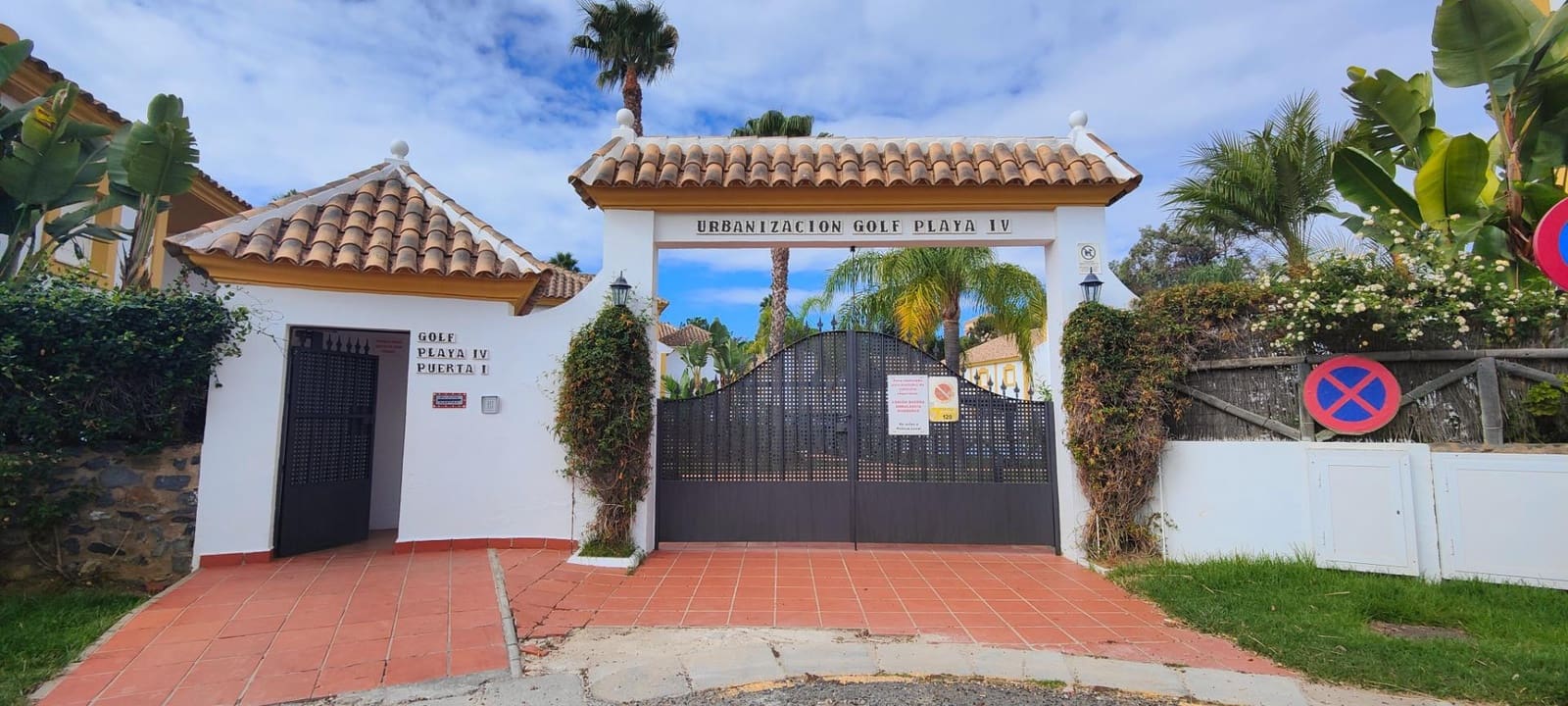 2 bedroom Apartment for sale in Lepe with pool garage - € 192,500 (Ref: 9374387)