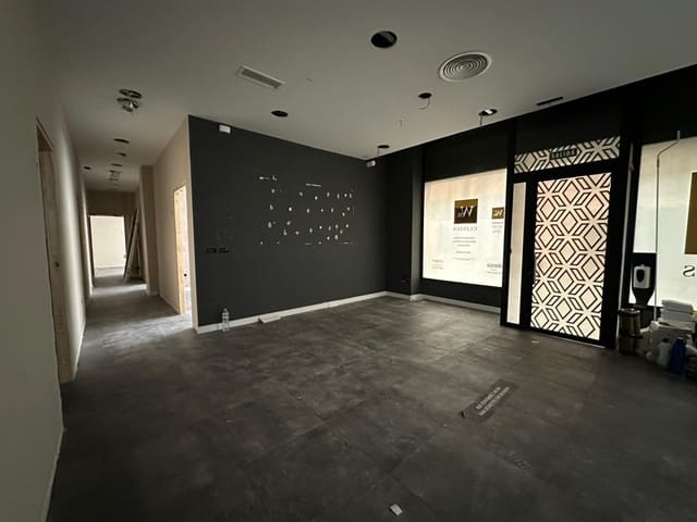 17 bedroom Commercial for rent in Huelva city - € 3,500 (Ref: 9379144)