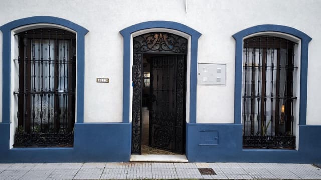 3 bedroom Townhouse for sale in Ayamonte - € 239,900 (Ref: 9383053)