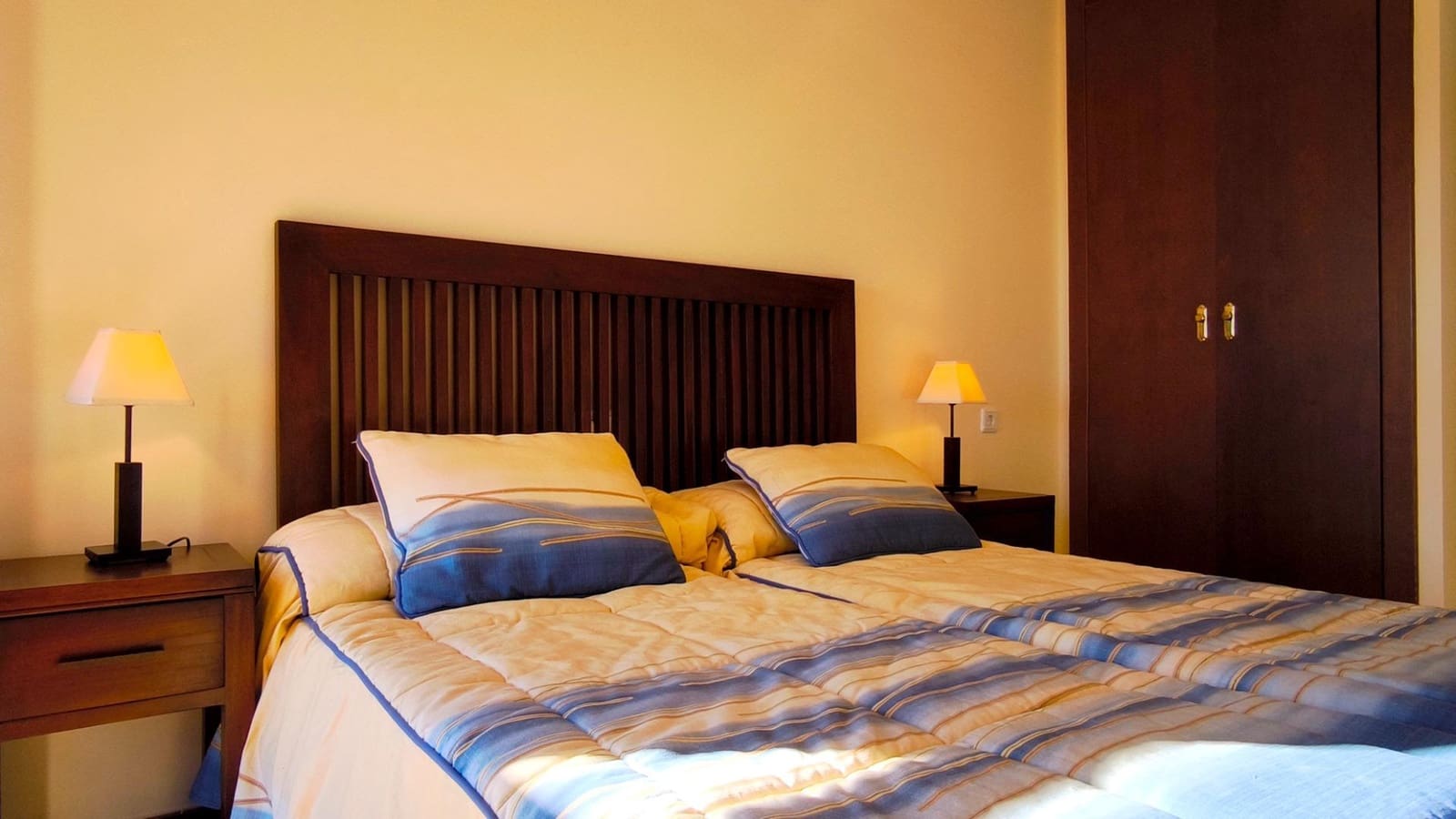 2 soverom Penthouse til salgs i Ayamonte med svømmebasseng - € 179 900 (Ref: 9449418)