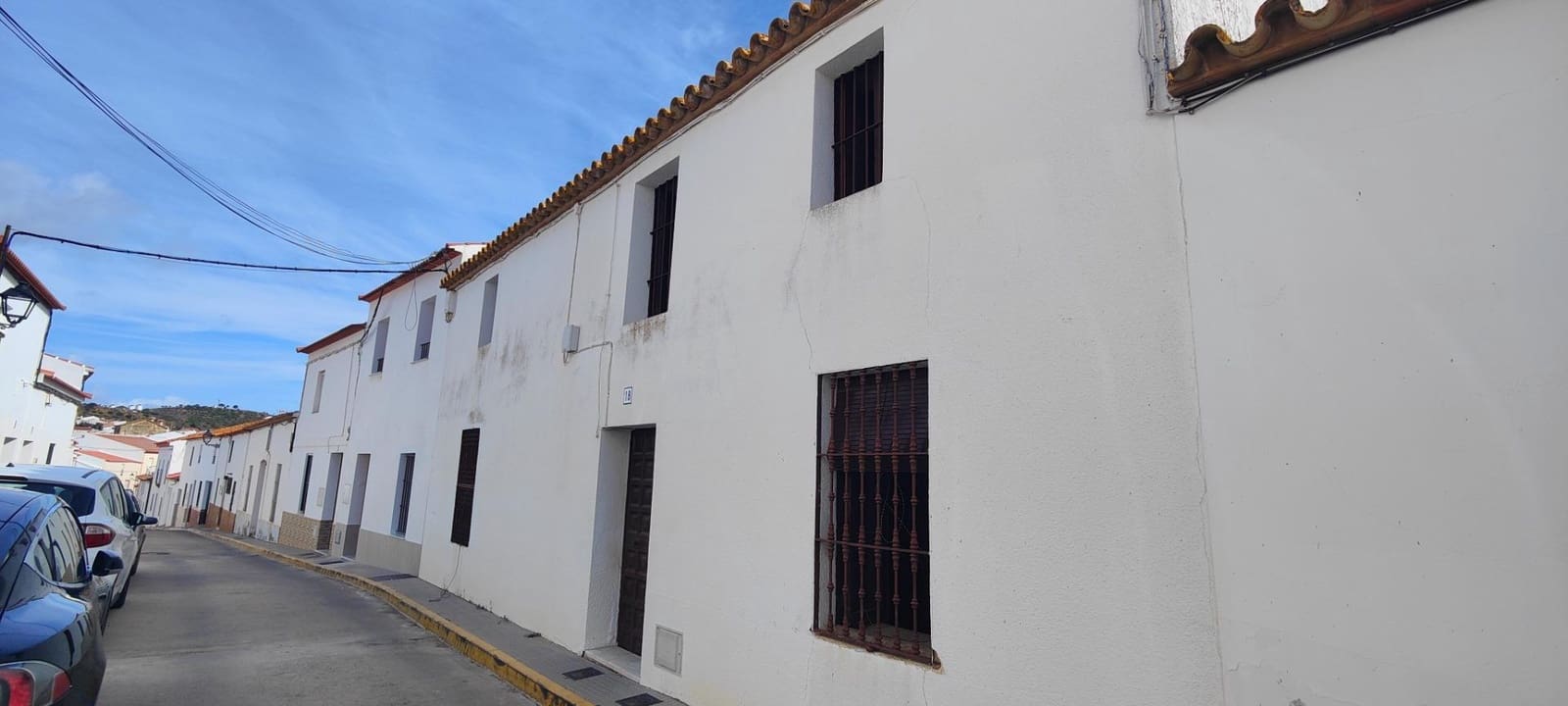 4 bedroom Finca/Country House for sale in Villanueva de los Castillejos - € 195,000 (Ref: 9452243)
