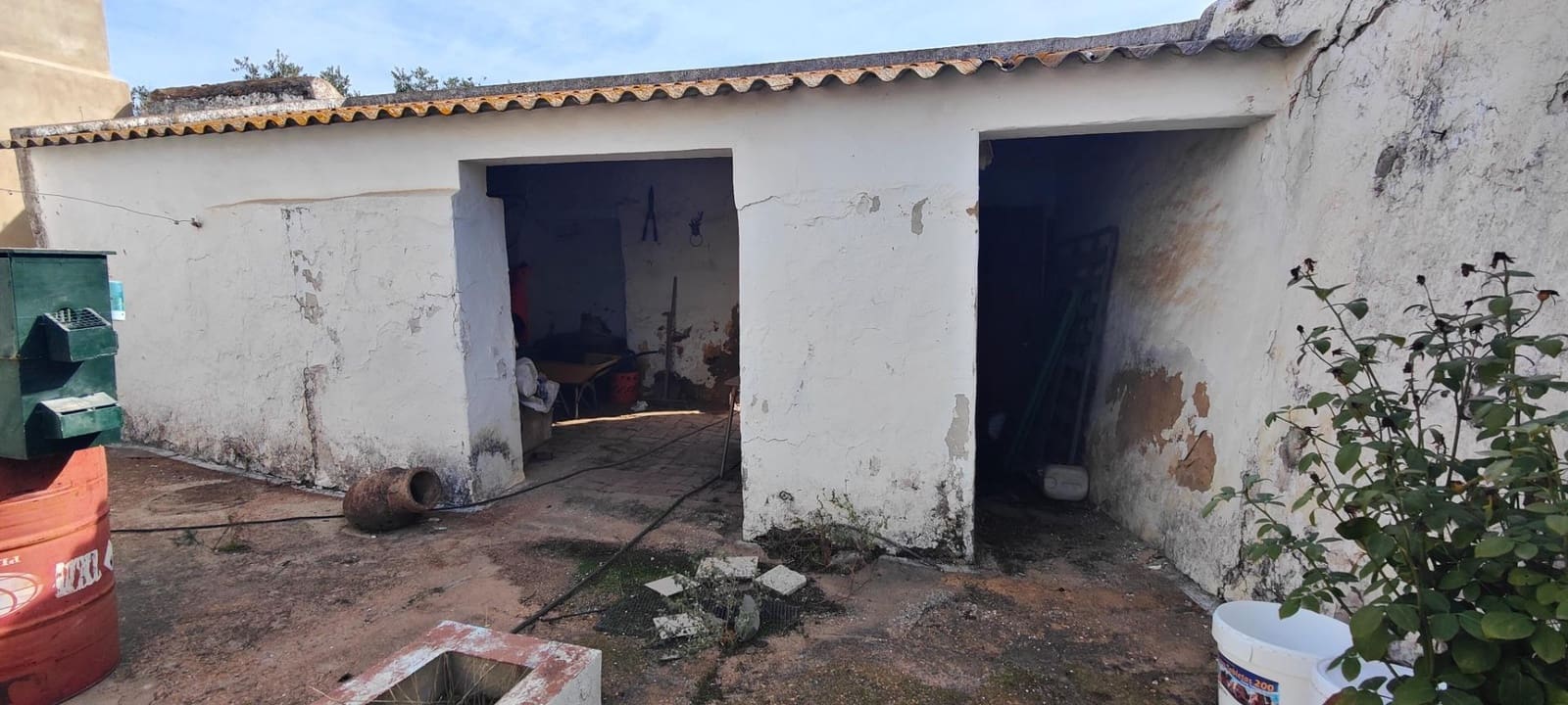 4 bedroom Finca/Country House for sale in Villanueva de los Castillejos - € 185,000 (Ref: 9452243)