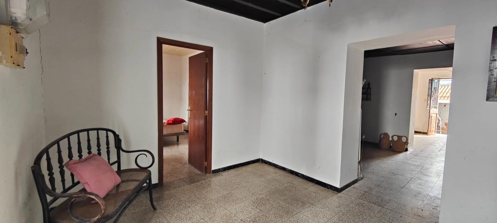 4 bedroom Finca/Country House for sale in Villanueva de los Castillejos - € 185,000 (Ref: 9452243)